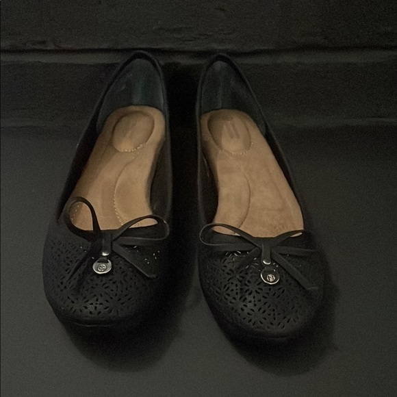 Giani Bernini Women’s Memory Foam Flats Size 10 - Picture 3 of 6